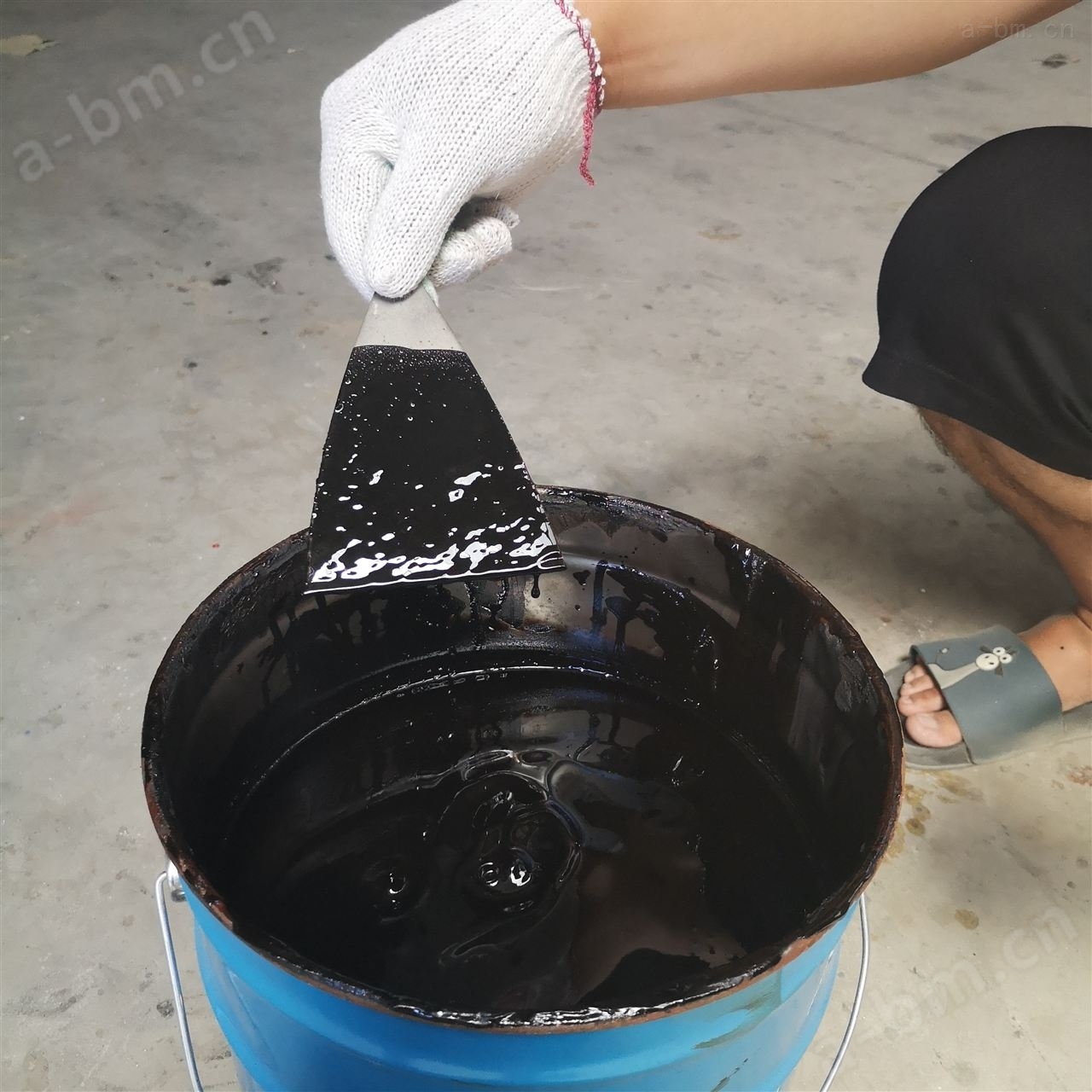 环氧煤沥青漆施工方法